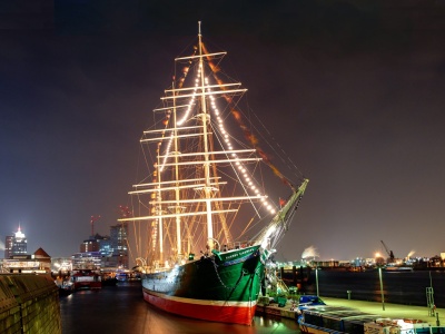 2011-RR-by-night-2-MB-1536x1152